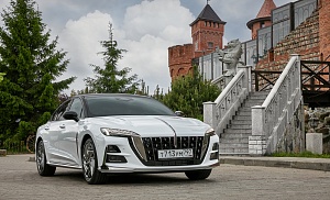 HONGQI H6: КТО НА НОВЕНЬКОГО?